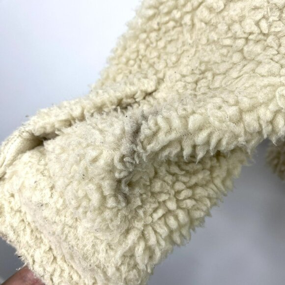 Levis Jacket Womens Size Medium Ex-Boyfriend Sherpa Trucker Jacket Beige - Picture 4 of 8